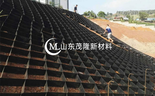 土工格室產(chǎn)品演示圖2