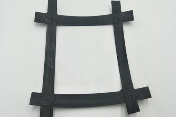 一文看懂凸結(jié)點(diǎn)鋼塑土工格柵的固定方法 第3張