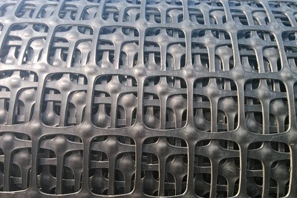 在外力作用下，塑料土工格柵會(huì)變形嗎？  第3張