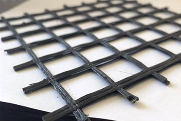 土工格柵與透層瀝青：了解施工方法！  第3張