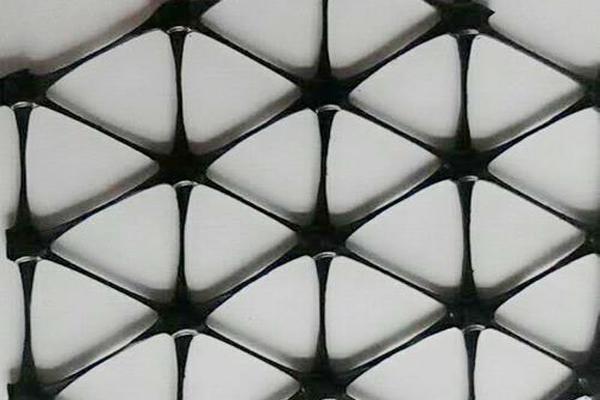 解析多向應(yīng)力土工格柵的特點，介紹其優(yōu)勢  第2張