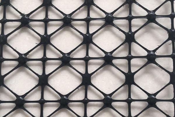 解析多向應(yīng)力土工格柵的特點，介紹其優(yōu)勢  第3張