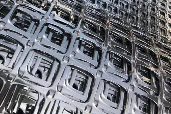 土工格柵鋪設(shè)注意事項  第3張