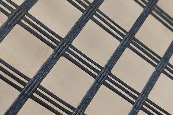 玻纖土工格柵在水泥混凝土路面改造中的應(yīng)用探索  第3張