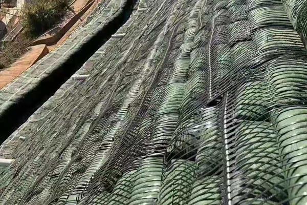 土工格柵在擋土墻中的優(yōu)勢(shì)詳解 第2張