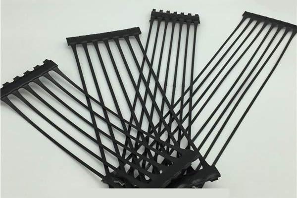 單向塑料土工格柵在基層施工中有哪些注意事項(xiàng)呢 第3張