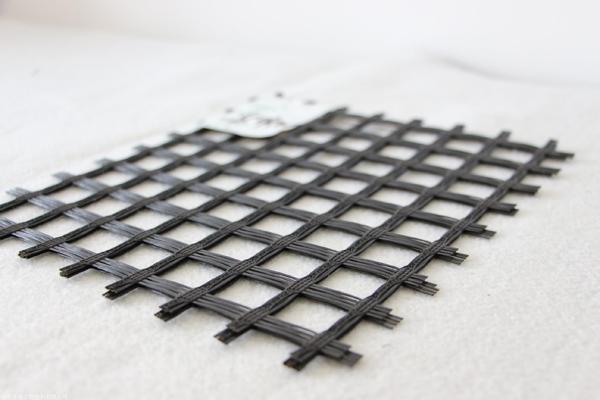 土工格柵有哪些不同的規(guī)格型號(hào)呢？  第2張