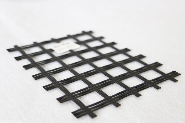 玻纖土工格柵在道路工程中的強(qiáng)化效果  第3張