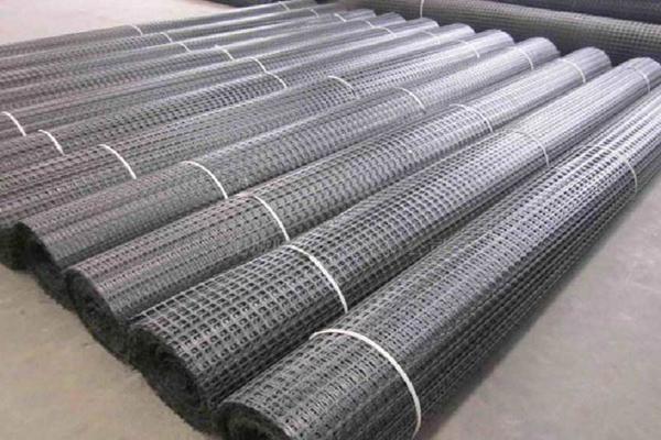 塑料土工格柵在現(xiàn)代路基工程中的關(guān)鍵應(yīng)用  第2張