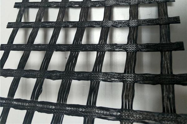 鋼塑土工格柵的規(guī)格有哪些種類(lèi)呢 第1張