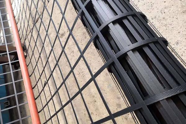 鋼塑土工格柵規(guī)格型號(hào)有哪些 第3張