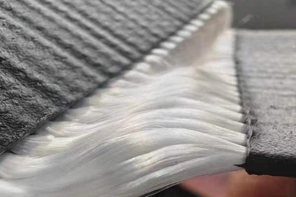 高韌性聚酯紗線集束土工格柵的應(yīng)用領(lǐng)域  第1張