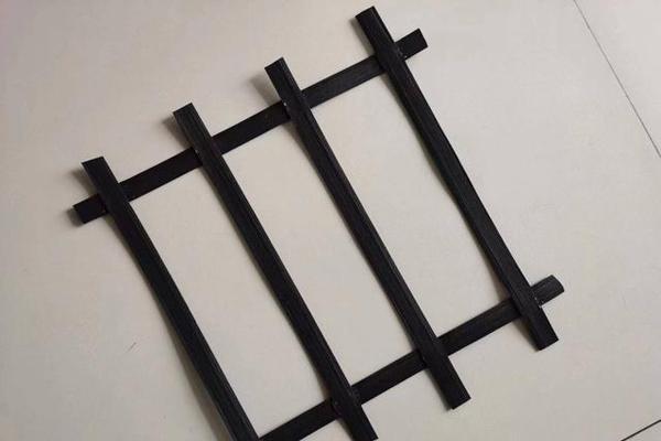 高韌性聚酯紗線集束土工格柵能不能加固土體  第3張