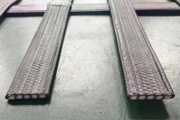 高韌性聚酯紗線(xiàn)集束土工格柵是怎么制作的呢？  第2張