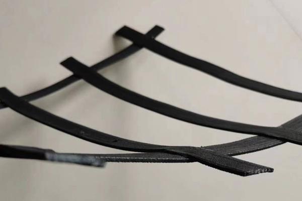 高韌性聚酯紗線集束土工格柵怎么搭接  第1張