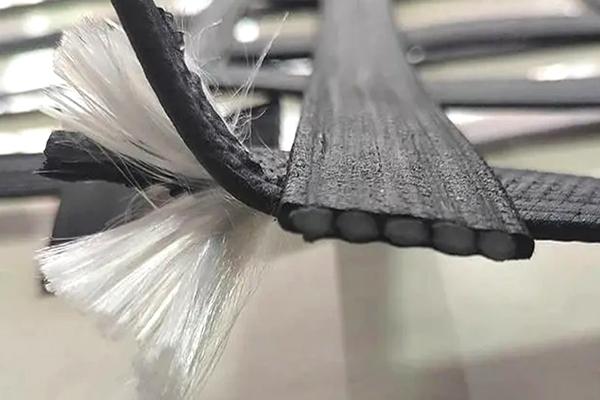 高韌性聚酯紗線集束土工格柵可以用在建筑中嗎  第1張